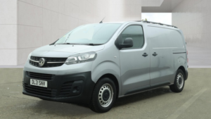 2021 Vauxhall Vivaro 1.5 Turbo D 2700 Edition in Grey — image 2