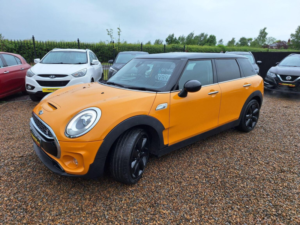 2015 MINI Clubman 2.0 Cooper S Auto Euro 6 (s/s) 6dr in Orange — image 3