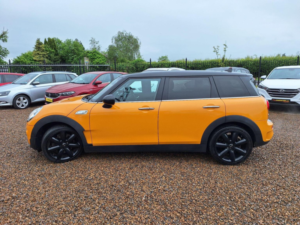 2015 MINI Clubman 2.0 Cooper S Auto Euro 6 (s/s) 6dr in Orange — image 5