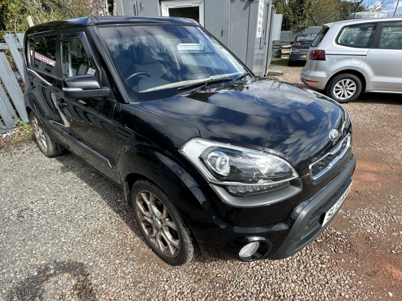 2013 Kia Soul 1.6 Crdi Shaker in Black — image 1