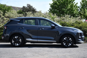 2025 Kia Sportage 1.6 T-Gdi Pure SUV 5dr Petrol Manual Euro 6 (s/s) (147 Bhp) in Grey — image 2