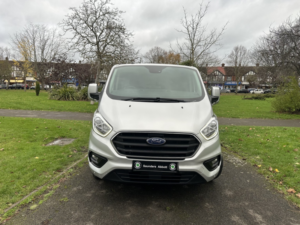 2021 Ford Transit Custom 2.0 Transit Custom Limited Van 300 L1 2.0l Ecoblue 130ps Fwd 6 Speed Manual in Silver — image 2