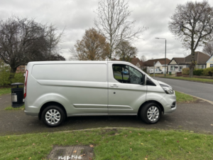 2021 Ford Transit Custom 2.0 Transit Custom Limited Van 300 L1 2.0l Ecoblue 130ps Fwd 6 Speed Manual in Silver — image 5