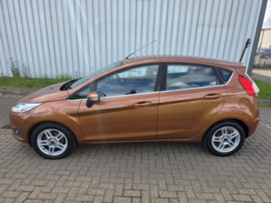 2014 Ford Fiesta 1.0 T Ecoboost Zetec in Brown — image 6