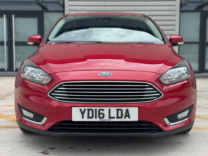 2016 Ford Focus 1.0t Ecoboost Titanium Euro 6 (s/s) 5dr in Red — image 6