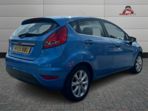 2009 Ford Fiesta 1.4 Tdci Zetec in Blue — image 6