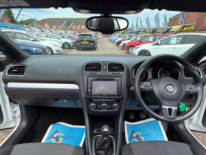 2015 Volkswagen Golf 1.4 Tsi S Cabriolet Euro 5 2dr in White — image 2
