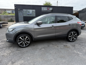 2014 Nissan Qashqai 1.5 Dci Tekna in Grey — image 5