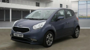 2017 Kia Venga 1.6 3 Auto Euro 6 5dr in Blue — image 3