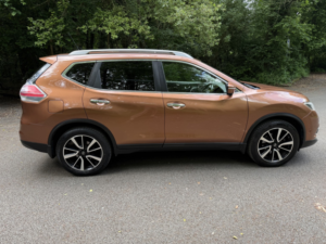2016 Nissan X-Trail 1.6 Dci Tekna 7 SEAT in Orange — image 3