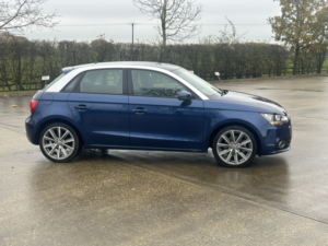 2012 Audi A1 1.6 Tdi Sport in Blue — image 2