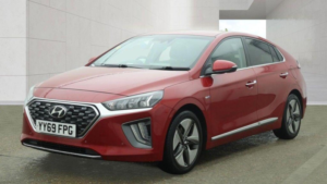 2019 Hyundai Ioniq 1.6 H-Gdi Premium Se Dct Euro 6 (s/s) 5dr in Red — image 2
