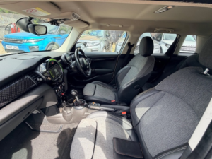 2016 MINI MINI Cooper Sd in White — image 3