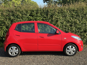 2011 Hyundai I10 1.2 Active in Red — image 4