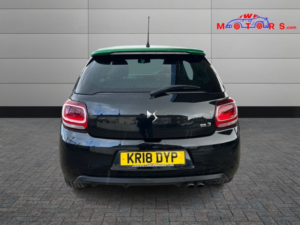2018 Ds Automobiles Ds 3 1.2 Puretech Performance Line in Black — image 6