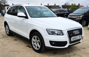 2012 Audi Q5 2.0l Tfsi Quattro-Automatic-Ulez/caz Pass-Free 18months Gold Warranty & 12 Months Aa Breakdown Cover in White — image 2