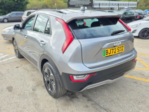2022 Kia Niro 64.8kwh 2 Auto 5dr in Grey — image 6