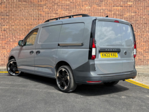 2022 Volkswagen Caddy Maxi 2.0 Tdi C20 Commerce Lwb Euro 6 (s/s) 6dr in Grey — image 5