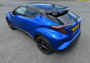 2017 Toyota C-Hr 1.8 Vvt-H Dynamic CVT Euro 6 (s/s) 5dr in Blue — image 2