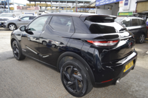 2020 Ds Automobiles Ds 3 Crossback 1.2 Puretech La Premiere in Black — image 4