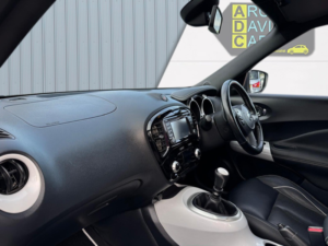 2015 Nissan Juke 1.2 Dig-T Tekna in White — image 5