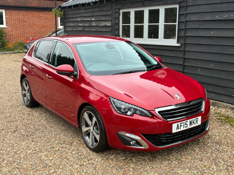 2015 Peugeot 308 1.2 Puretech Allure Auto Euro 6 (s/s) 5dr in Red — image 1