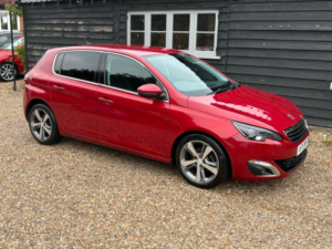 2015 Peugeot 308 1.2 Puretech Allure Auto Euro 6 (s/s) 5dr in Red — image 5