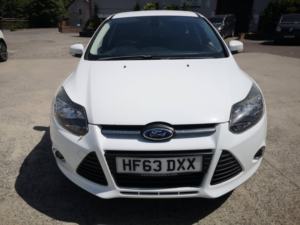 2013 Ford Focus 1.0 T Ecoboost Zetec in White — image 4