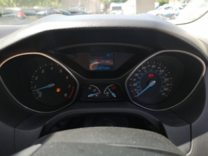 2013 Ford Focus 1.0 T Ecoboost Zetec in White — image 5