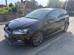 2017 Volkswagen Polo 1.4 Tsi Act Bluegt in Black — image 3