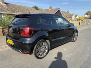 2017 Volkswagen Polo 1.4 Tsi Act Bluegt in Black — image 6