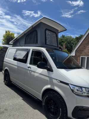 2020 Volkswagen Transporter 2.0 Tdi T28 Startline in White — image 2