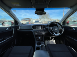 2018 Kia Sportage 1.6 Gdi 2 in Red — image 2