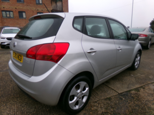 2013 Kia Venga 1.6 2 in Silver — image 4
