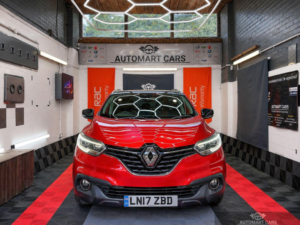 2017 Renault Kadjar 1.5 Dci Signature S Nav Euro 6 (s/s) 5dr in Red — image 2