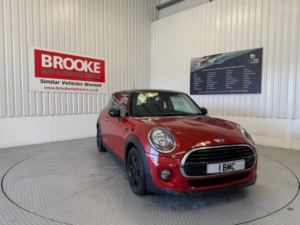2015 MINI Hatch
