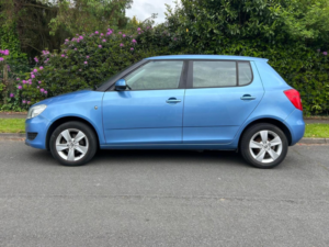 2014 Skoda Fabia 1.2 Tsi Se Euro 5 5dr in Blue — image 2