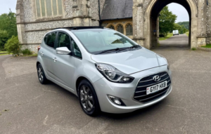 2017 Hyundai Ix20 1.6 Premium Nav Auto Euro 6 5dr in Silver — image 5