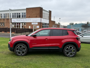 2025 Jeep Avenger 1.2 E-Hybrid Summit SUV 5dr Petrol Hybrid E-Dct Euro 6 (s/s) (100 Ps) in Red — image 5
