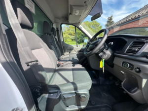 2021 Ford Transit 2.0 350 Ecoblue Leader Fwd L4 Euro 6 (s/s) 2dr in White — image 2