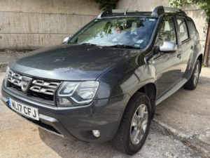 2017 Dacia Duster 1.5 Laureate Dci 110 4x2 in Grey — image 6