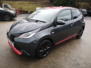 2017 Toyota Aygo 1.0 Vvt-I X-Press in Grey — image 2
