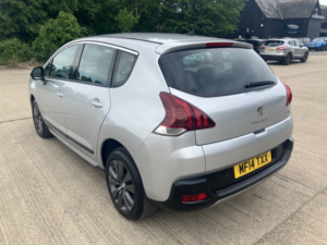2014 Peugeot 3008 1.6 Hdi Active in Silver — image 4