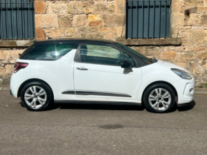 2013 Citroen Ds3 1.6 E-Hdi Airdream Dstyle Hatchback 3dr Diesel Manual Euro 5 (s/s) (90 Ps) in White — image 4