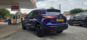 2016 Nissan Qashqai 1.6 Dci Tekna in Blue — image 4