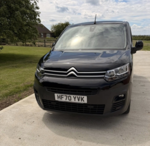 2020 Citroen Berlingo 1.5 Bluehdi 950 Driver Xl in Black — image 4