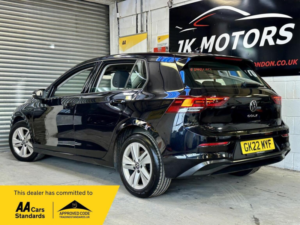 2022 Volkswagen Golf 1.5 Tsi Life Euro 6 (s/s) 5dr in Black — image 3