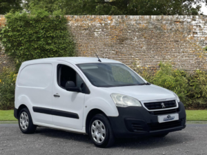 2019 Peugeot Partner 1.6 Bluehdi 651 Professional L1 5dr in White — image 2
