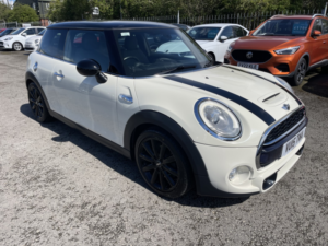 2015 MINI Hatch