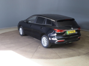 2022 MG Mg5 61.1kwh Excite Long Range Auto 5dr in Black — image 4